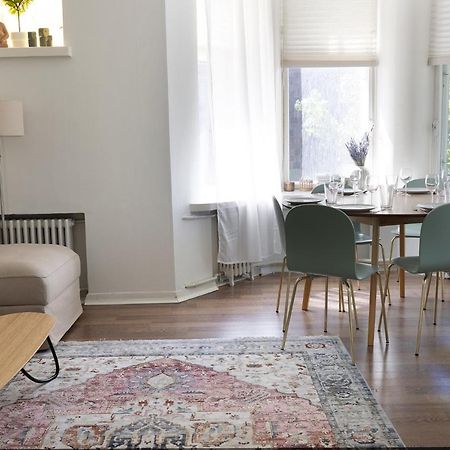 2Ndhomes City Center 2Br Apartment By The Finnish National Theatre With Balcony And Park View Helsinki Eksteriør billede