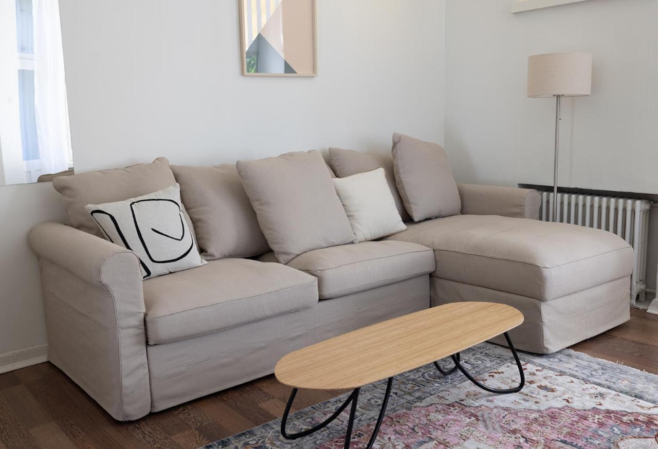 2Ndhomes City Center 2Br Apartment By The Finnish National Theatre With Balcony And Park View Helsinki Eksteriør billede